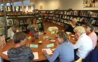 Schrijfcafé Laren in de bibliotheek van het Brinkhuis