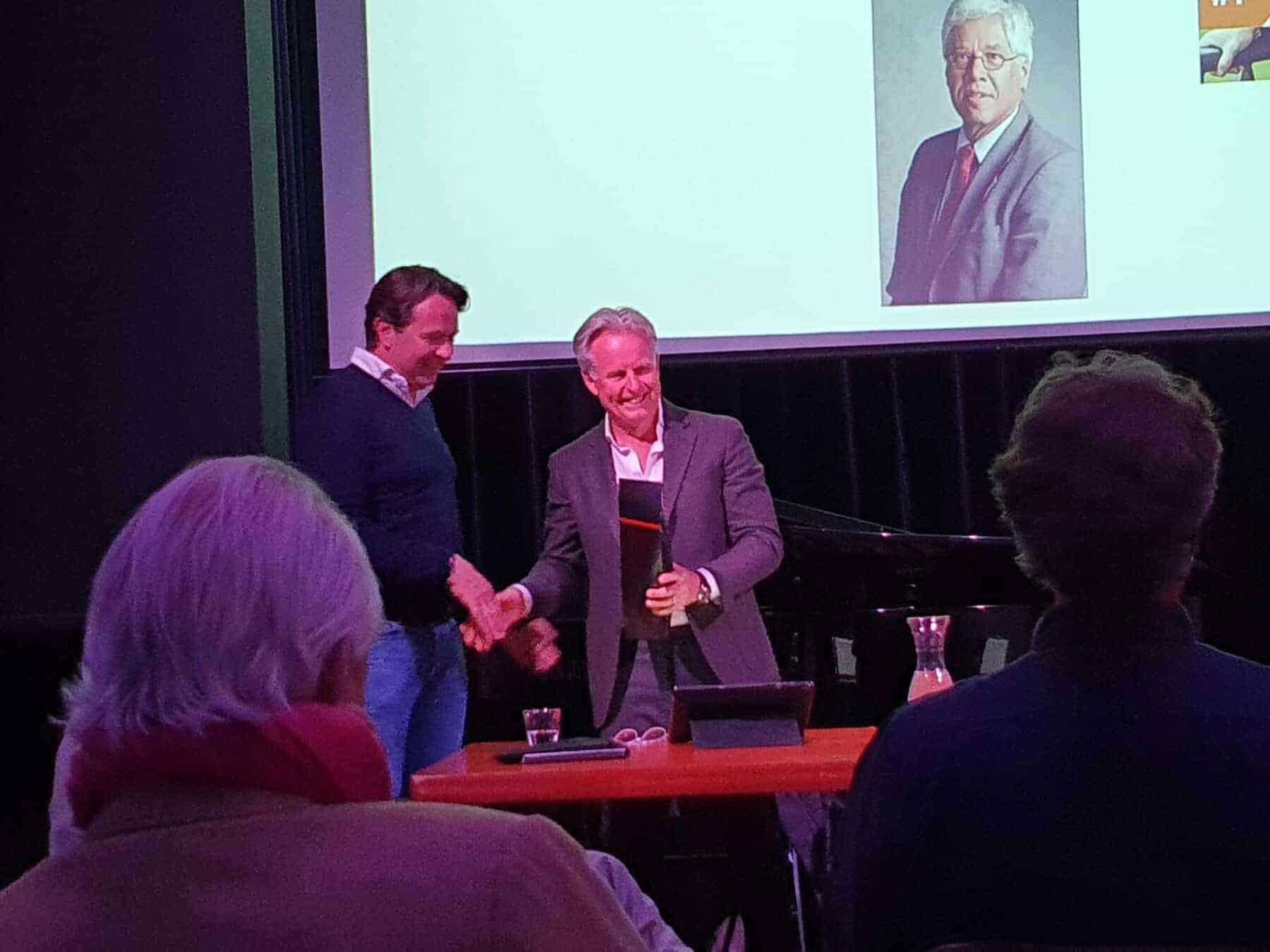 Bijzonder Laren Bijeenkomst 29 Maart 2022 ALV Bijzonder Laren Bijeenkomst 29 Maart 2022 ALV