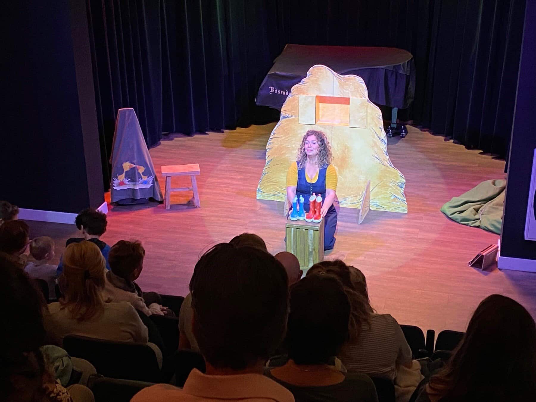 Kindertheater - Gonnie en Gijsje in het Brinkhuis Theater Laren