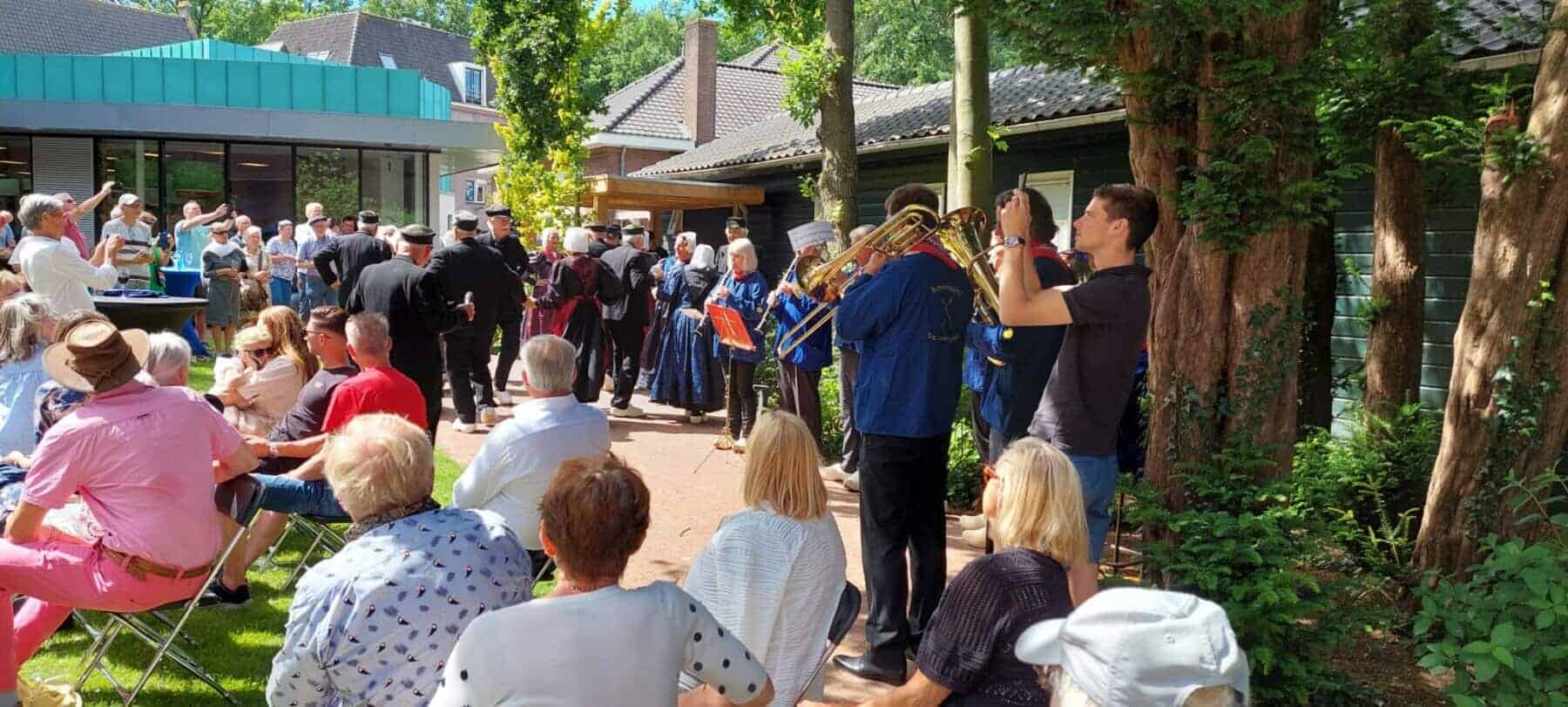 Klepperman Van Elleven Bij Feest Muziekvereniging St. Jan
