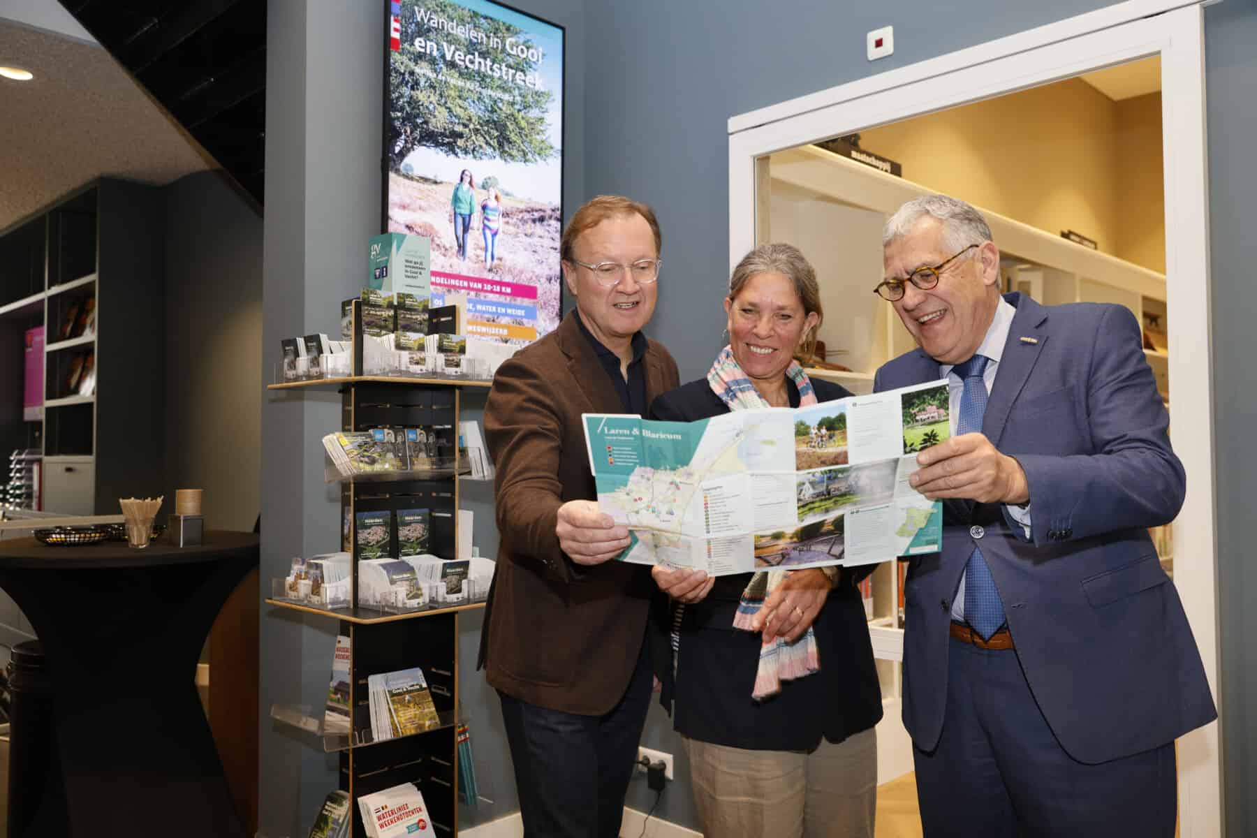 Opening VVV Laren in het Brinkhuis Laren Nh Opening VVV Laren in het Brinkhuis Laren Nh