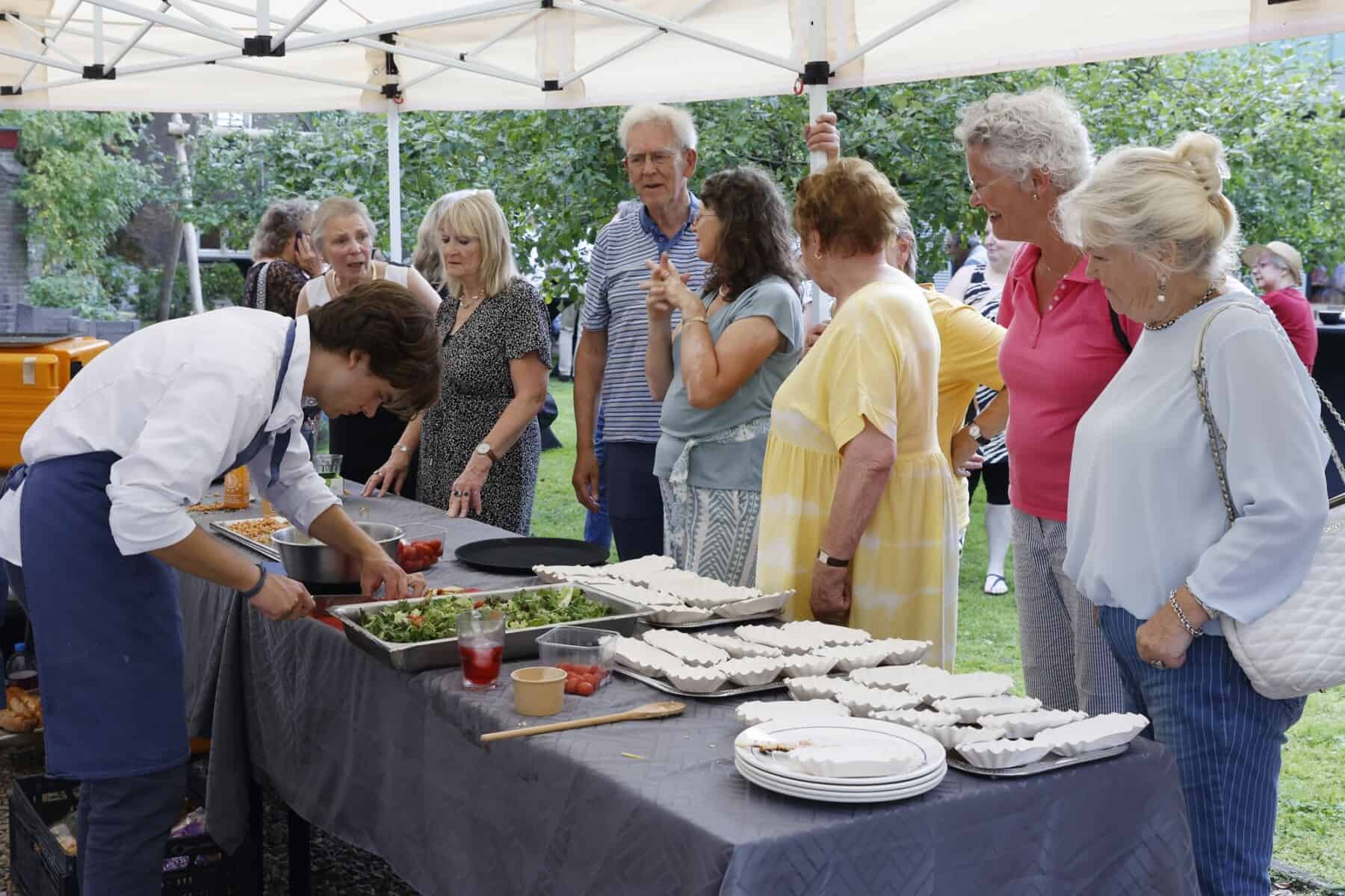 Vrijwilligersfeest Gemeente Laren in Brinkhuis 8 sep 2023 foto Ton Kastermans Vrijwilligersfeest Gemeente Laren in Brinkhuis 8 sep 2023 foto Ton Kastermans