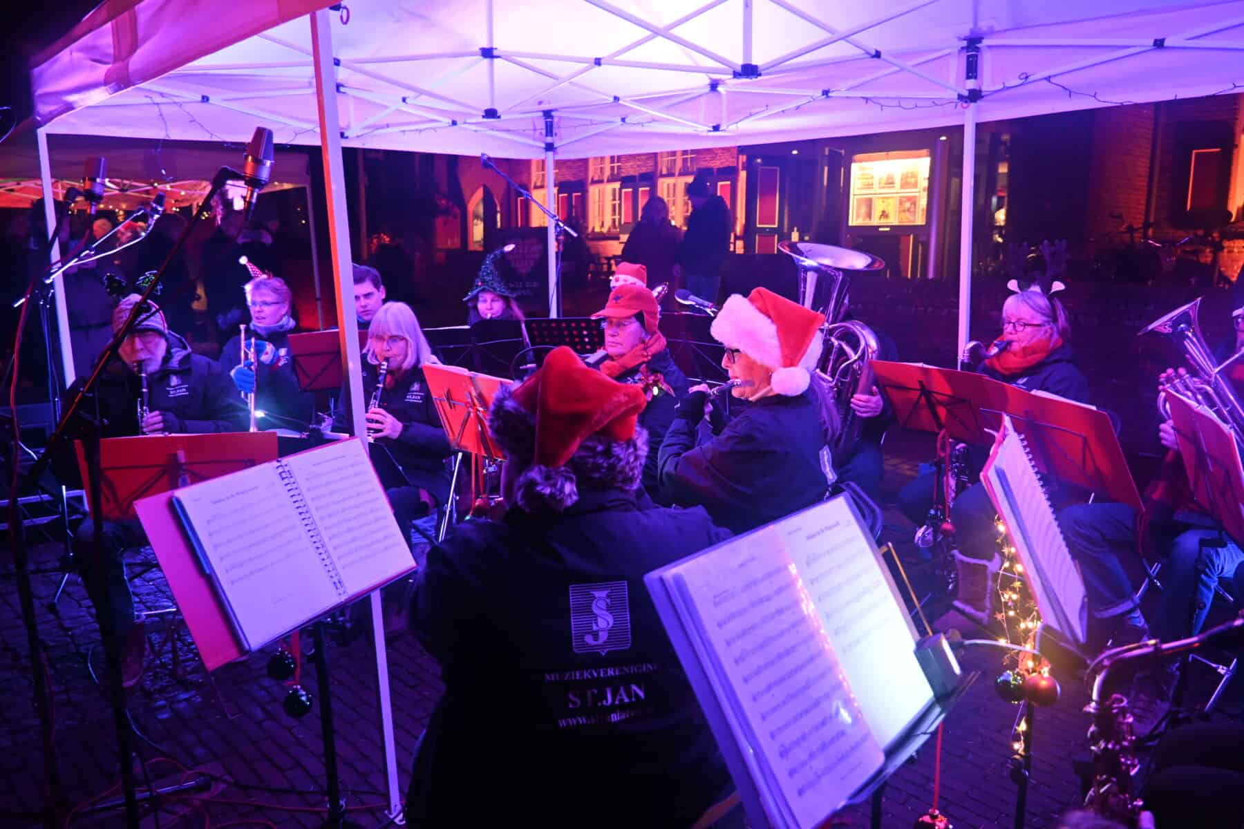 Muziekvereniging St Jan Op Lichtjesavond Laren 16 Dec 2022