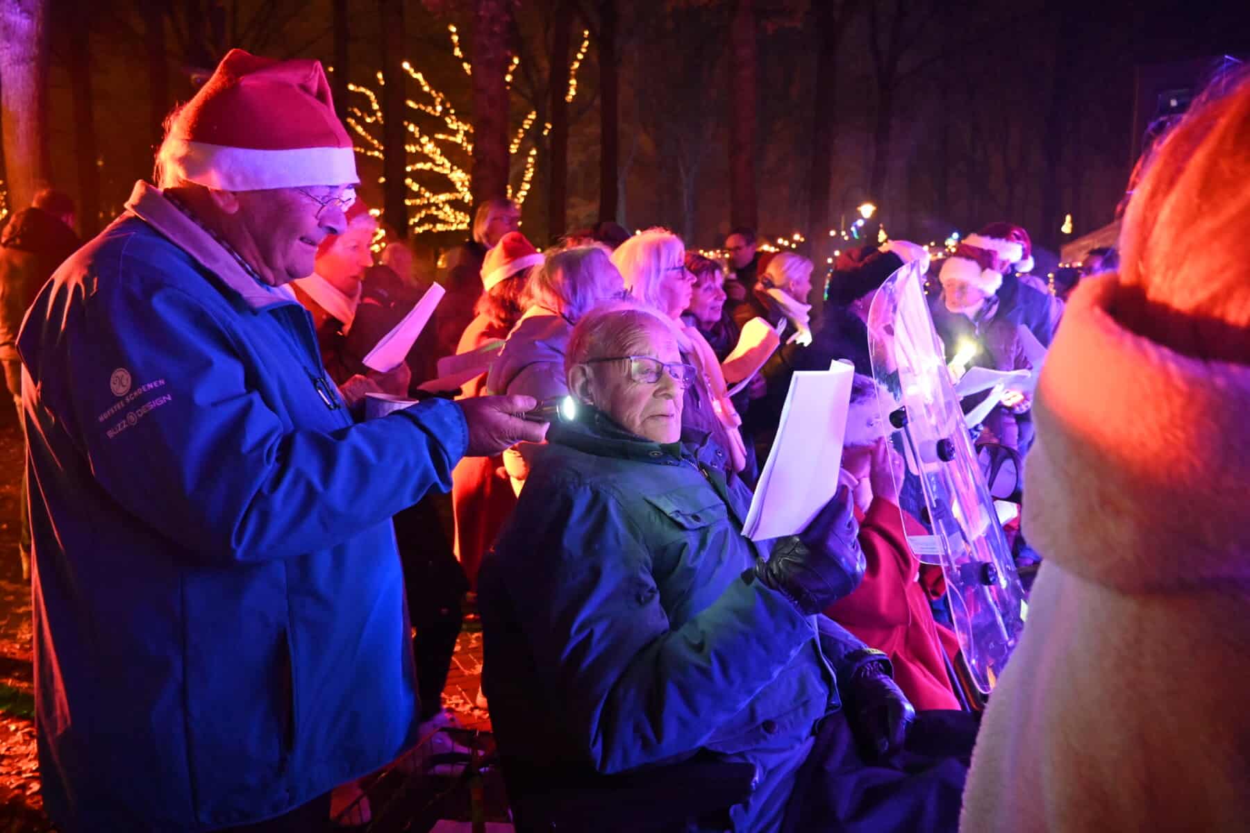 Sarita’s Hartkoor Op Lichtjesavond Laren 16dec2022 Sarita's Hartkoor Op Lichtjesavond Laren 16dec2022