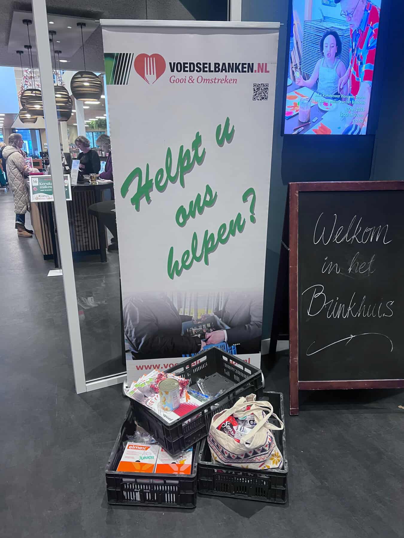 Voedselbank actie Brinkhuis Laren tijdens Winterse Week Voedselbank actie Brinkhuis Laren tijdens Winterse Week