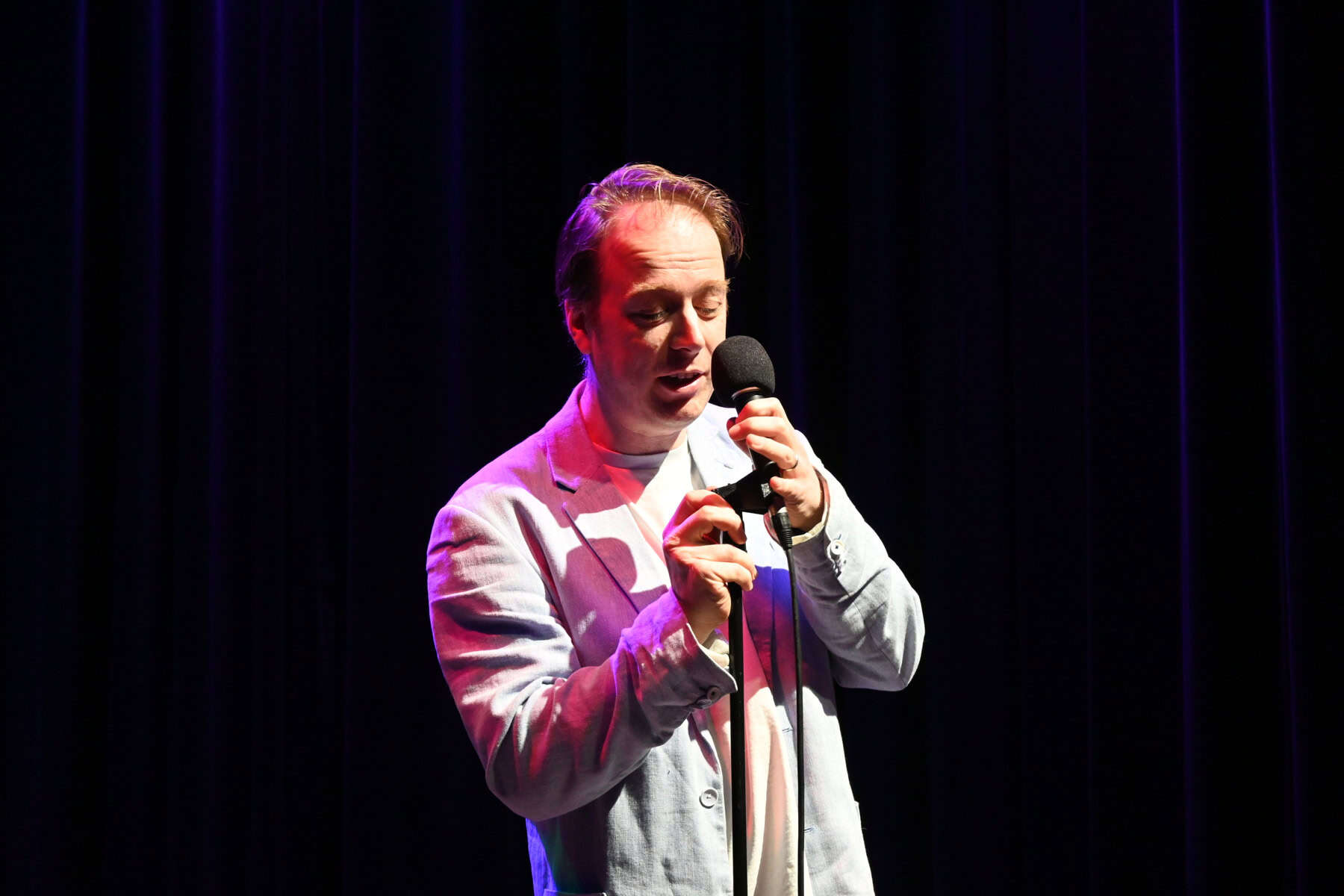 Frank Brink stand-up comedy BOM Brinkhuis Laren Frank Brink stand-up comedy BOM Brinkhuis Laren
