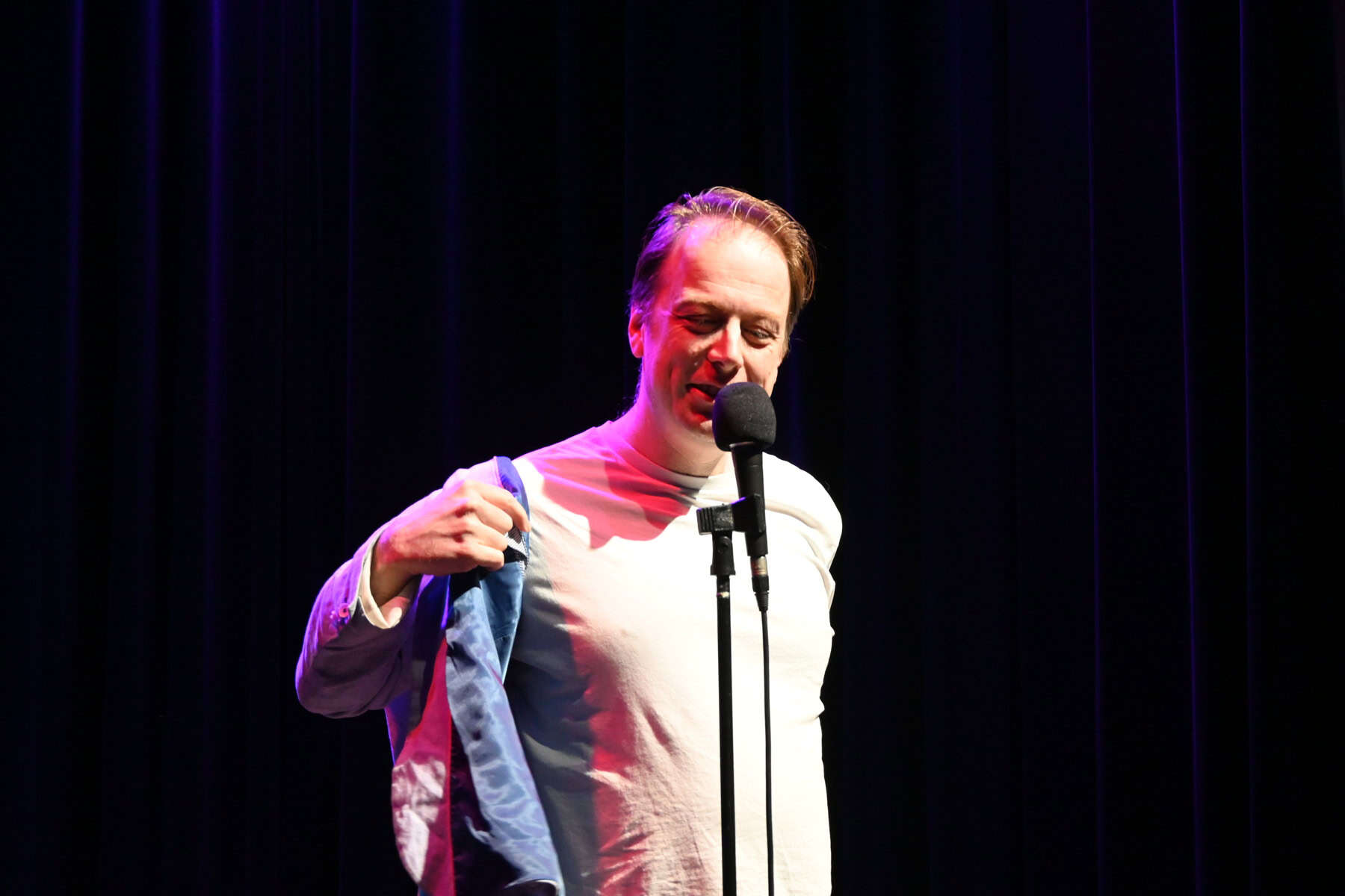 Frank Brink stand-up comedy BOM Brinkhuis Laren Frank Brink stand-up comedy BOM Brinkhuis Laren