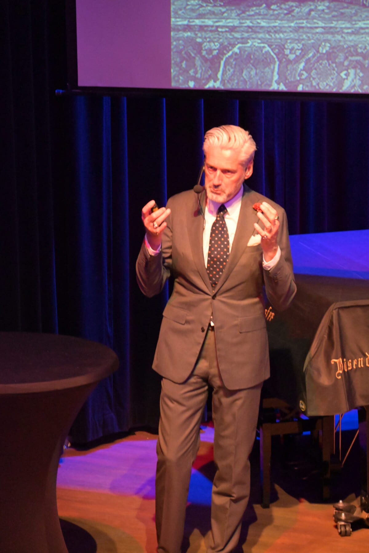 Lezing Paul Rem Je Plaats Weten Aan Het Hof – Brinkhuis Laren Lezing Paul Rem Je Plaats Weten Aan Het Hof - Brinkhuis Laren