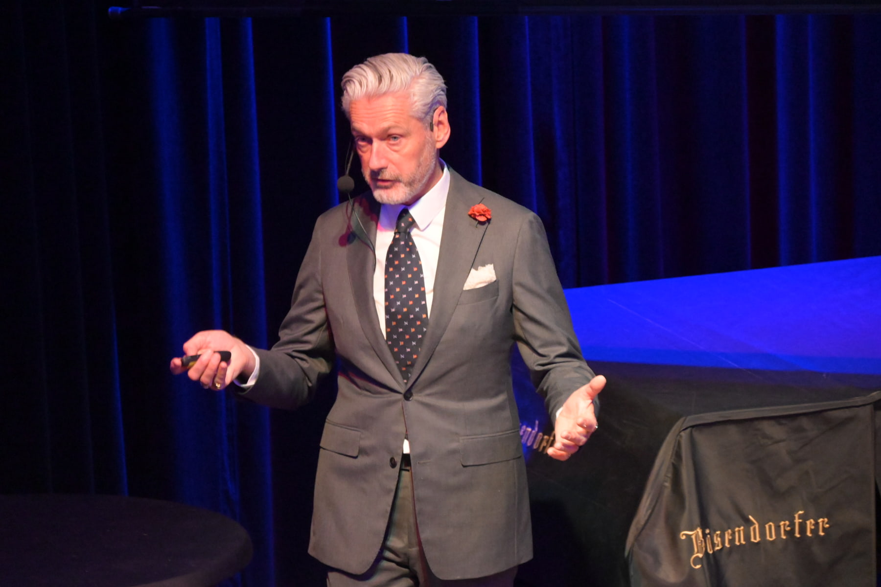 Lezing Paul Rem Je Plaats Weten Aan Het Hof – Brinkhuis Laren Lezing Paul Rem Je Plaats Weten Aan Het Hof - Brinkhuis Laren