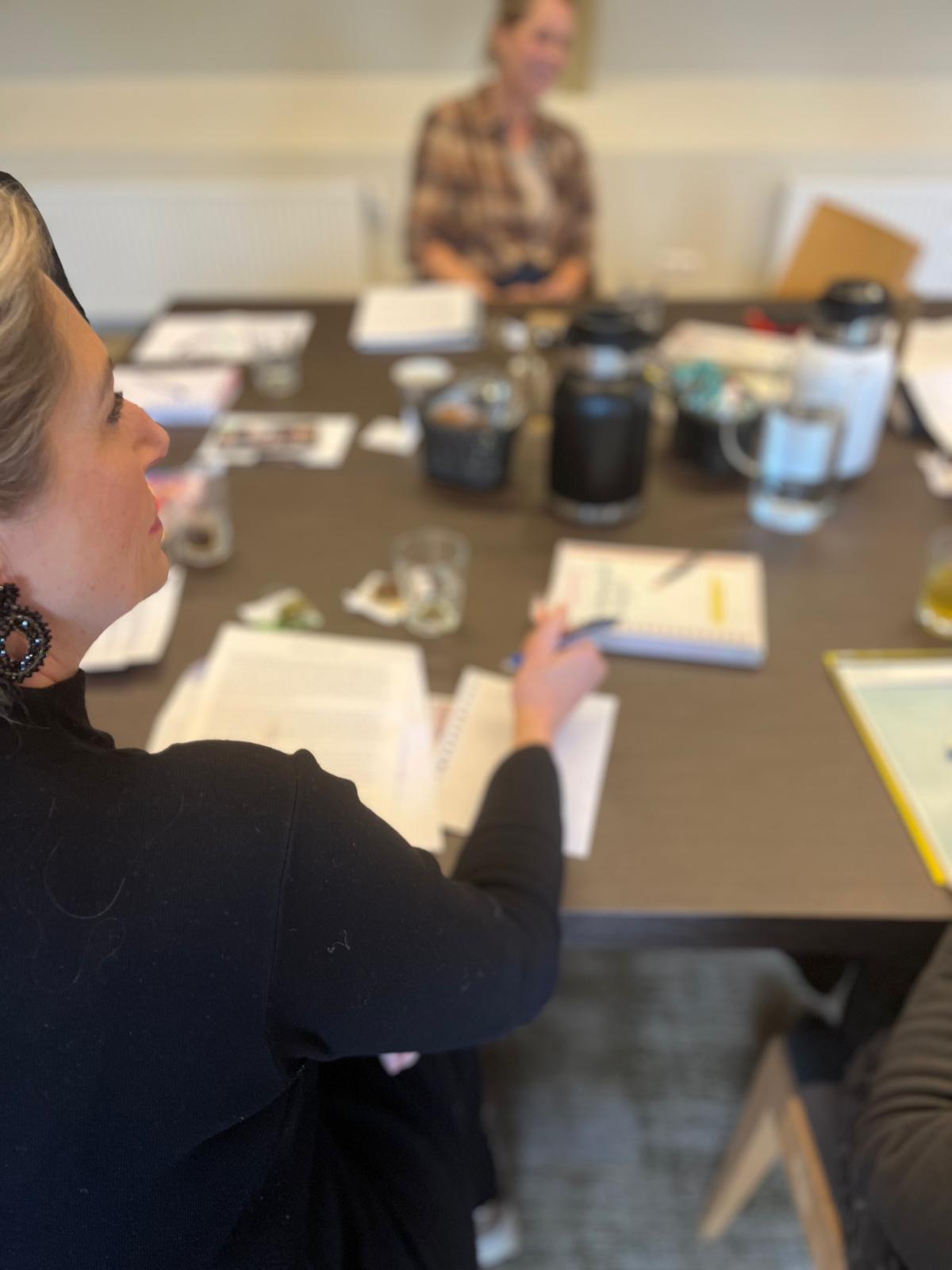 20251106 Cursus Levensverhaal Schrijven Sanne Spil Brinkhuis Laren 20251106 Cursus Levensverhaal Schrijven Sanne Spil Brinkhuis Laren