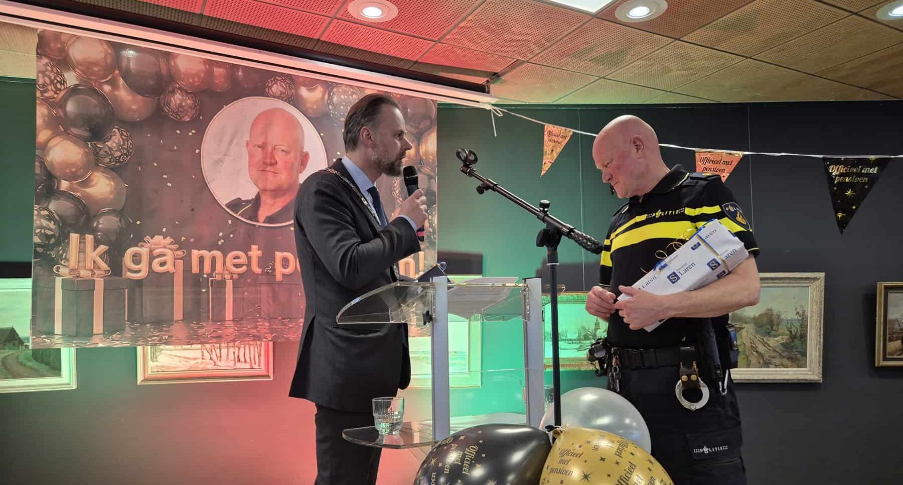 Verslag van het warme afscheid van wijkagent Remko Wessel op 20 maart 2026 in het Brinkhuis te Laren.