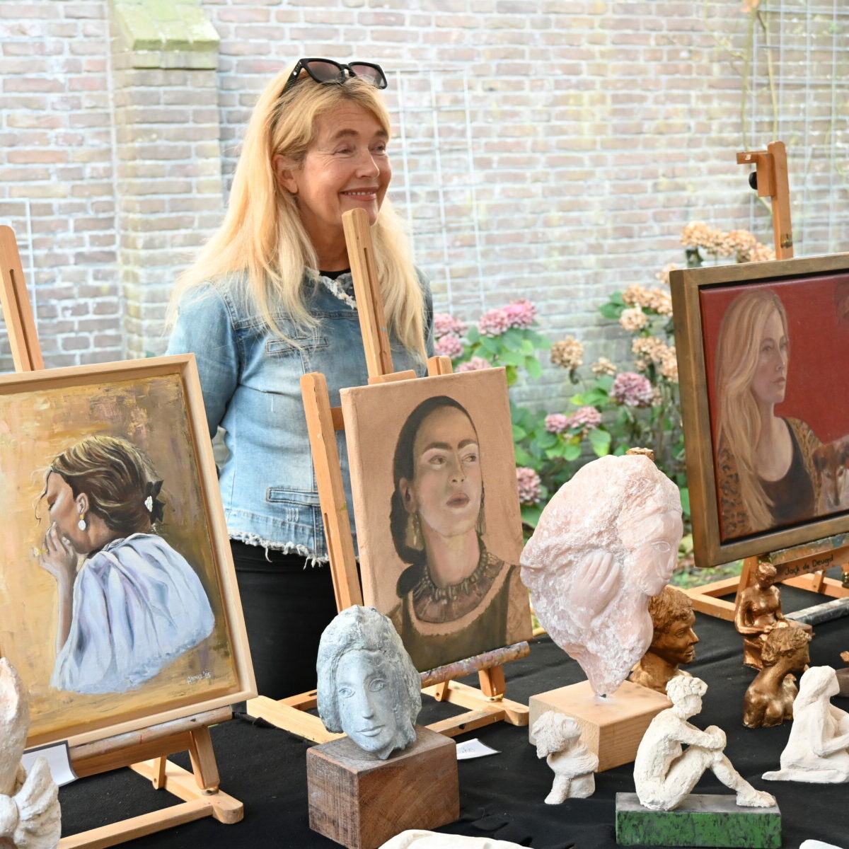 Alexandra van der Leeuw – expositie Brinkhuis Beeldenbos Laren Alexandra van der Leeuw - expositie Brinkhuis Beeldenbos Laren