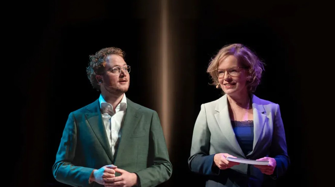 Beatrice De Graaf En Niels Drost in het Brinkhuis in Laren