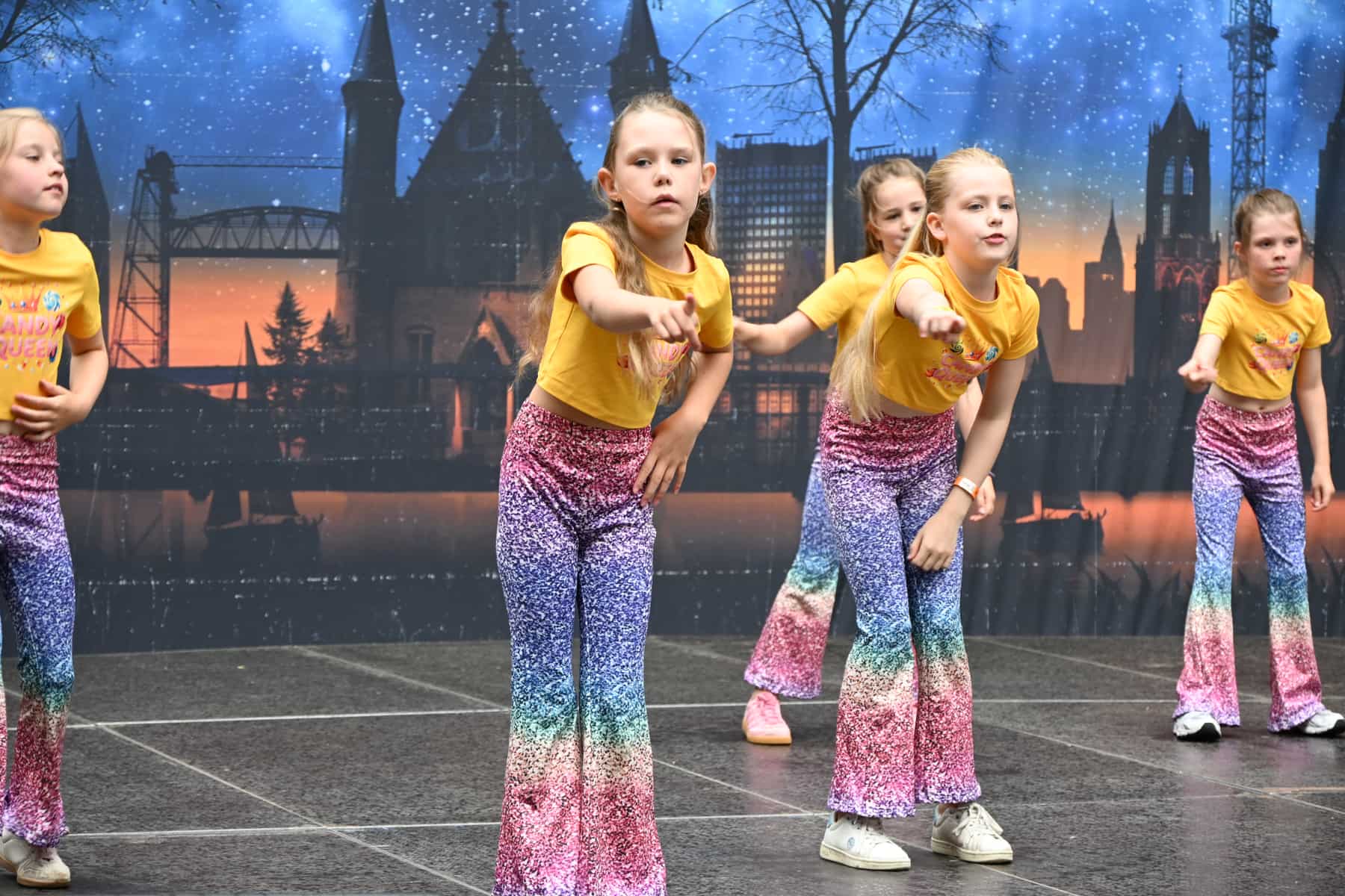 Zomer Muziek en Dans Festival Laren 2026 – Dans demonstraties Flash Studio Laren Zomer Muziek en Dans Festival Laren 2026 - Dans demonstraties Flash Studio Laren