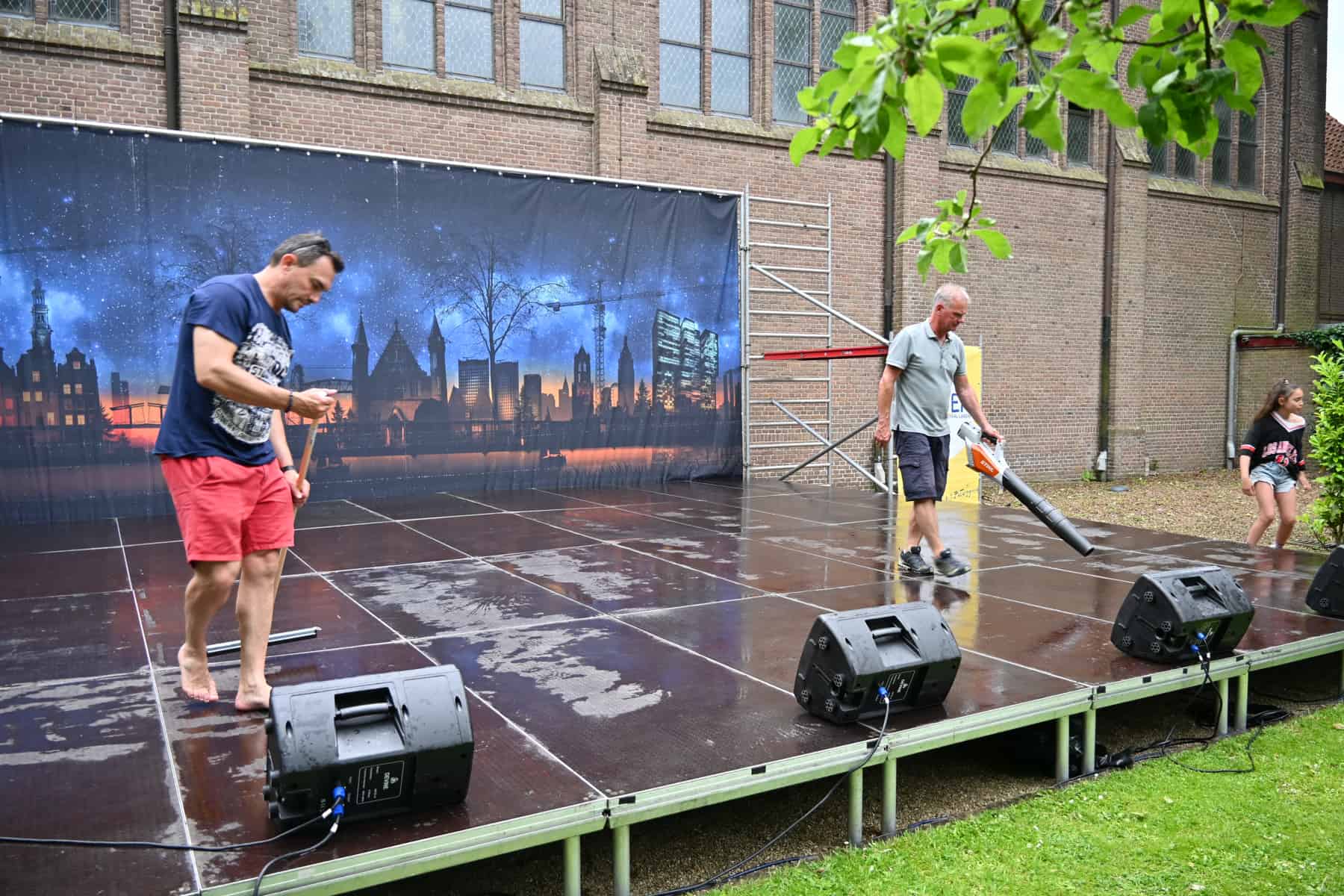 Zomer Muziek en Dans Festival Laren 2026 – Dans demonstraties Flash Studio Laren Zomer Muziek en Dans Festival Laren 2026 - Dans demonstraties Flash Studio Laren