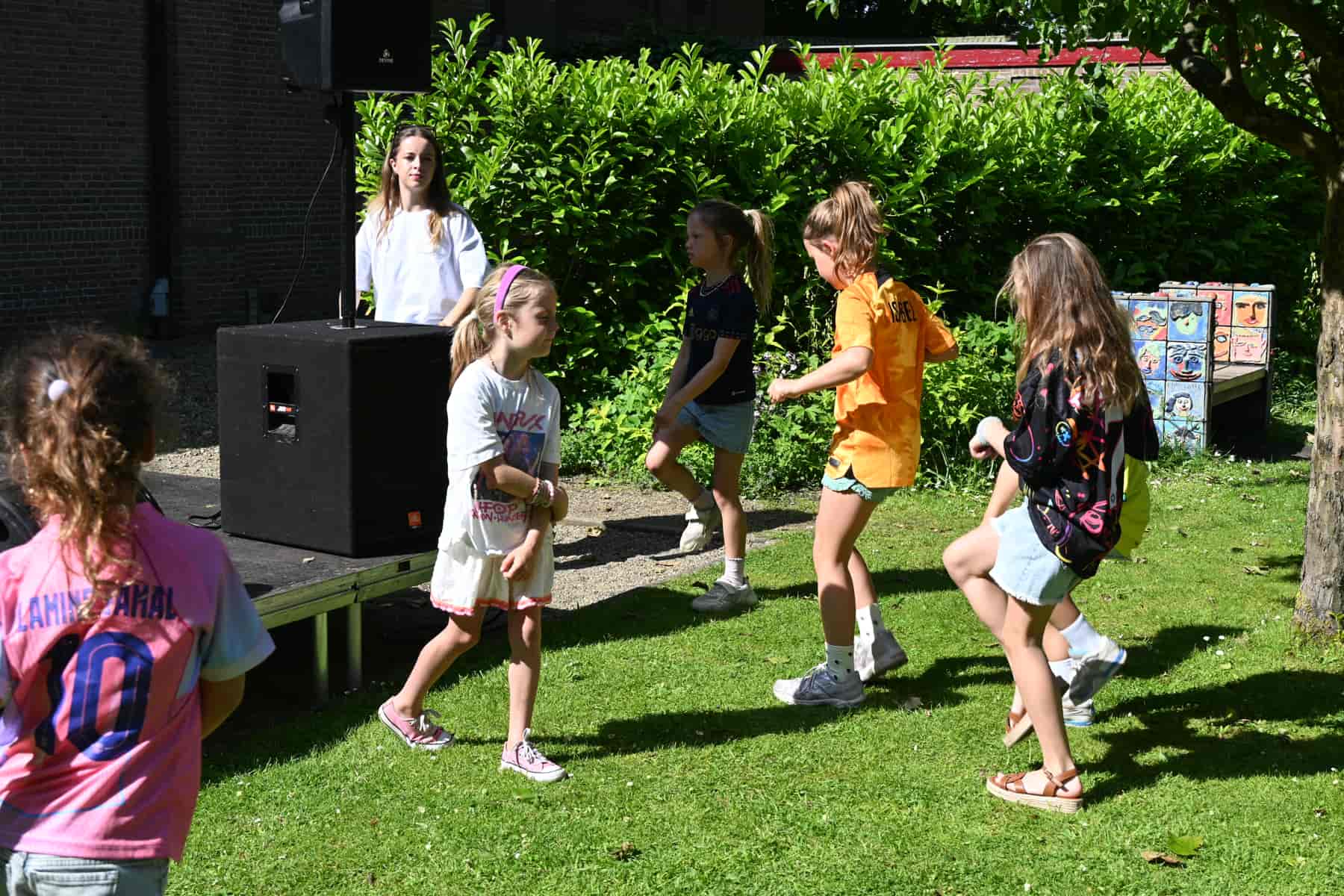 Zomer Muziek en Dans Festival Laren – Flash Studio Laren Dansdemonstraties Zomer Muziek en Dans Festival Laren - Flash Studio Laren Dansdemonstraties