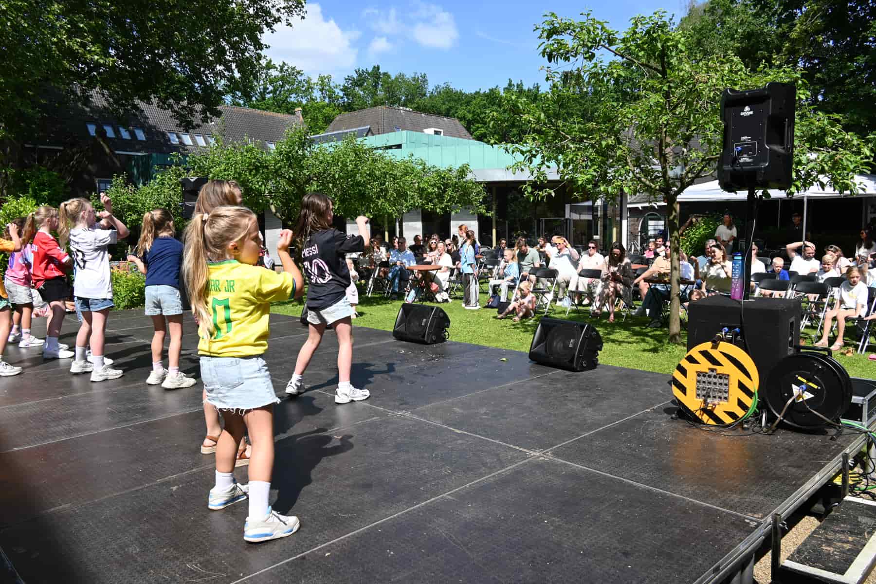 20260530 ZMDF Dans Demonstraties Flash Studio Laren2 (13) Zomer Muziek en Dans Festival Laren - Flash Studio Laren Dansdemonstraties