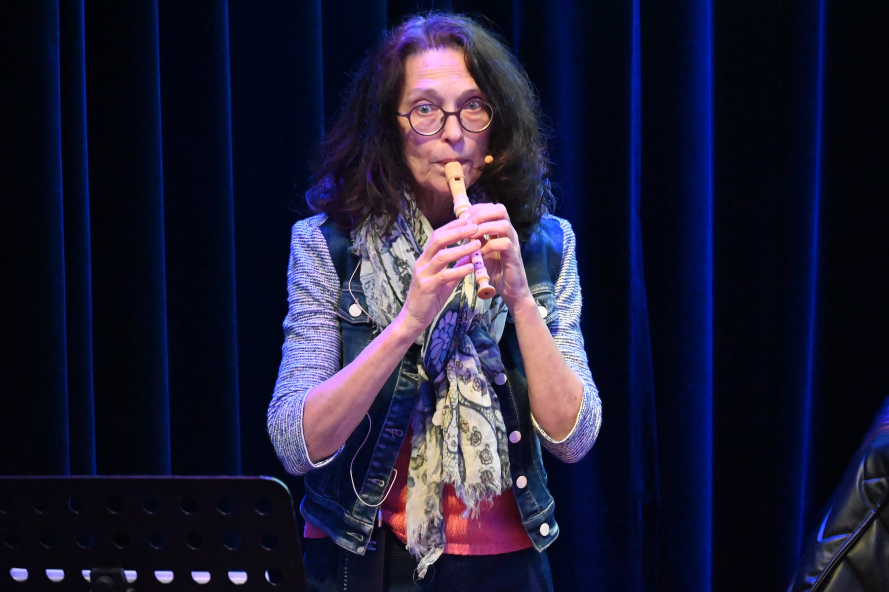 Zomer Muziek en Dans Festival Laren – Interactieve Muziekles Voor Kleuters – Uit Artis is een beer ontsnapt met Marieke Schimmel Zomer Muziek en Dans Festival Laren - Interactieve Muziekles Voor Kleuters - Uit Artis is een beer ontsnapt met Marieke Schimmel