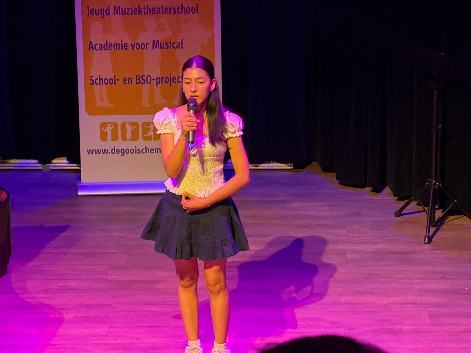 Zomer Muziek en Dans Festival Laren 2026 – Open Podium – Gooische Muziekschool in het Brinkhuis Laren Zomer Muziek en Dans Festival Laren 2026 - Open Podium - Gooische Muziekschool in het Brinkhuis Laren
