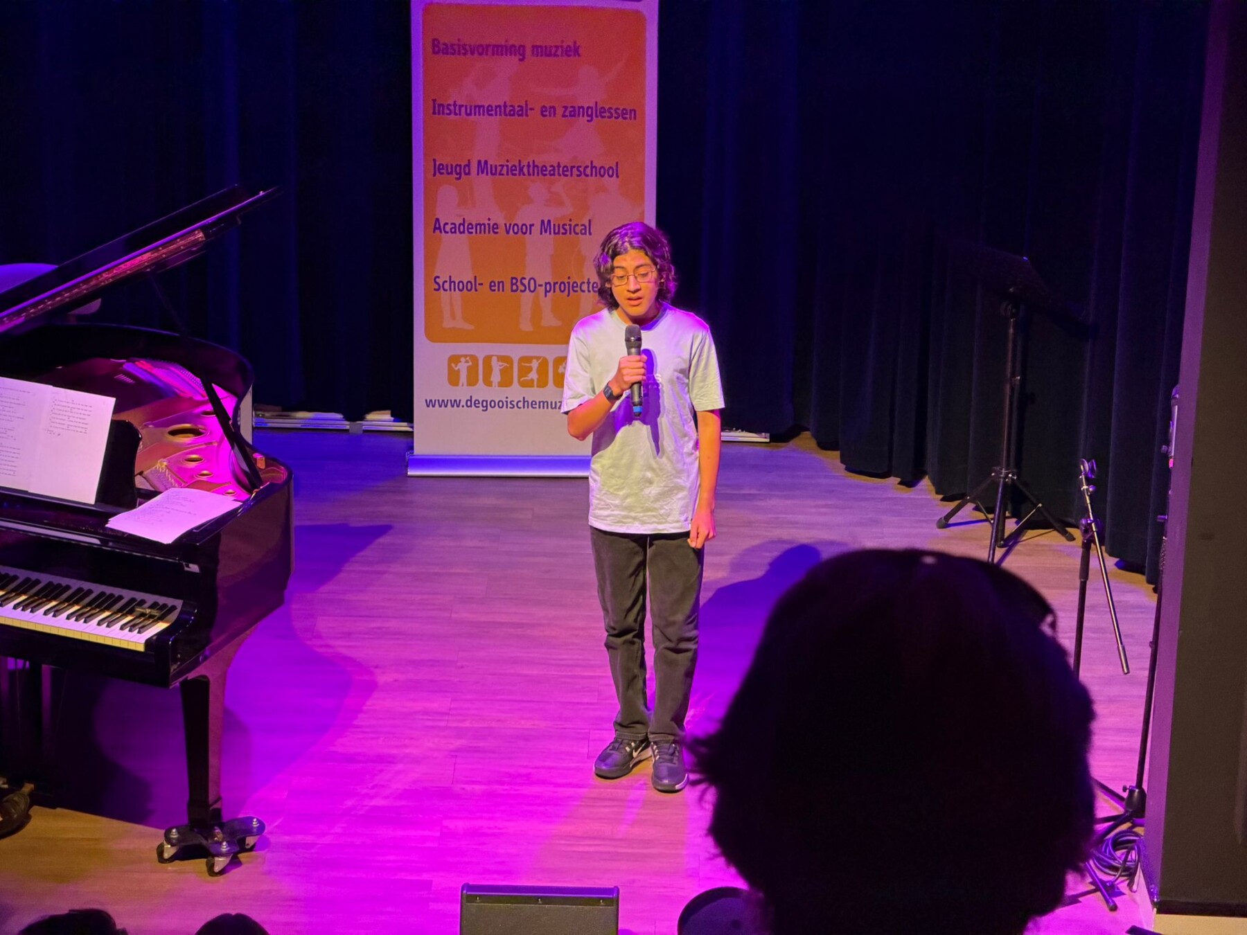 Zomer Muziek en Dans Festival Laren 2026 – Open Podium – Gooische Muziekschool in het Brinkhuis Laren Zomer Muziek en Dans Festival Laren 2026 - Open Podium - Gooische Muziekschool in het Brinkhuis Laren