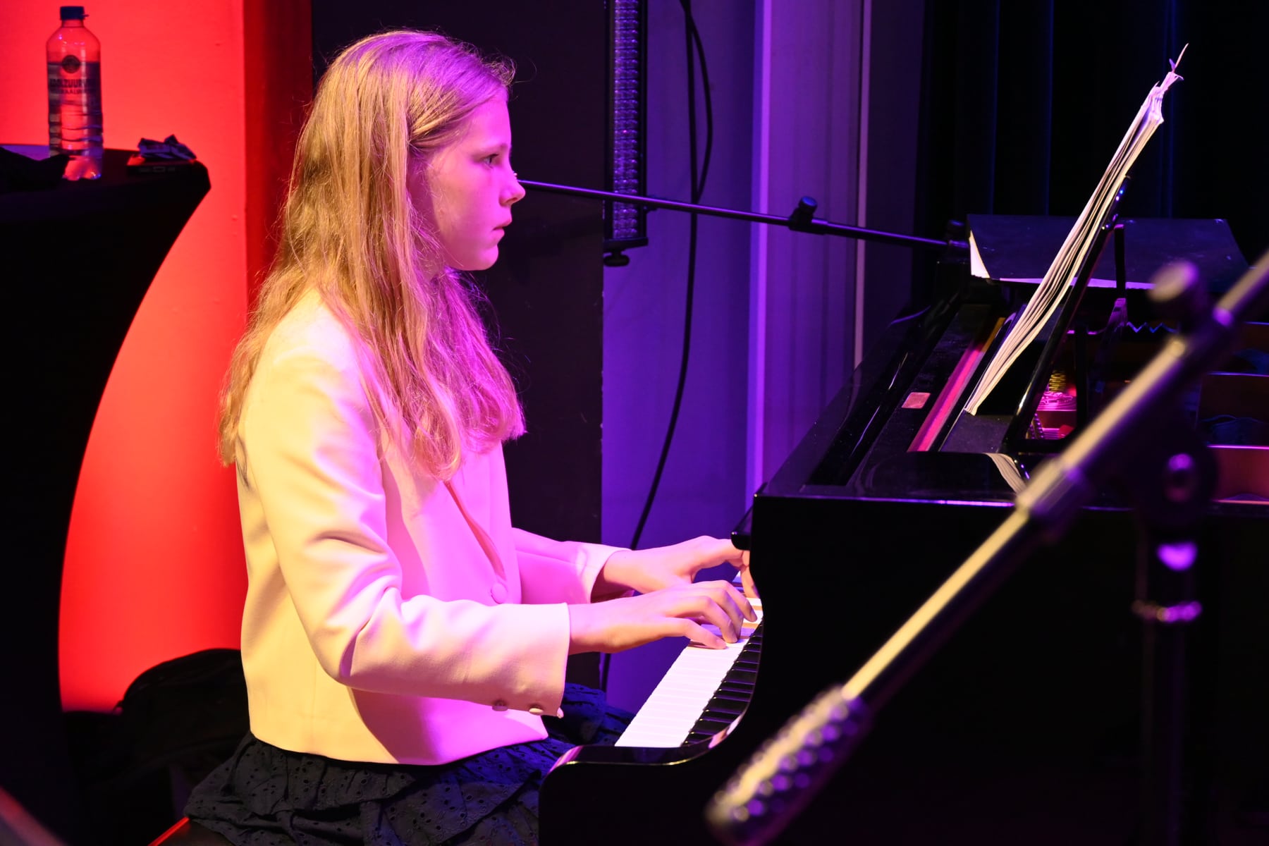 Zomer Muziek en Dans Festival Laren 2026 – Open Podium – Gooische Muziekschool in het Brinkhuis Laren Zomer Muziek en Dans Festival Laren 2026 - Open Podium - Gooische Muziekschool in het Brinkhuis Laren