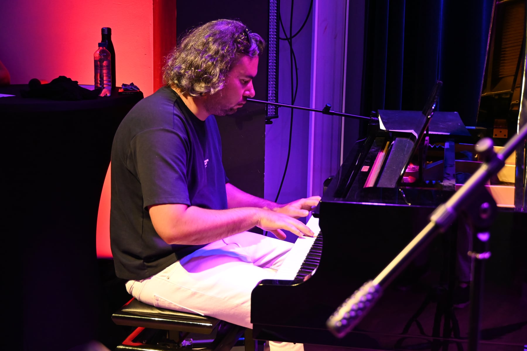 Zomer Muziek en Dans Festival Laren 2026 – Open Podium – Gooische Muziekschool in het Brinkhuis Laren Zomer Muziek en Dans Festival Laren 2026 - Open Podium - Gooische Muziekschool in het Brinkhuis Laren
