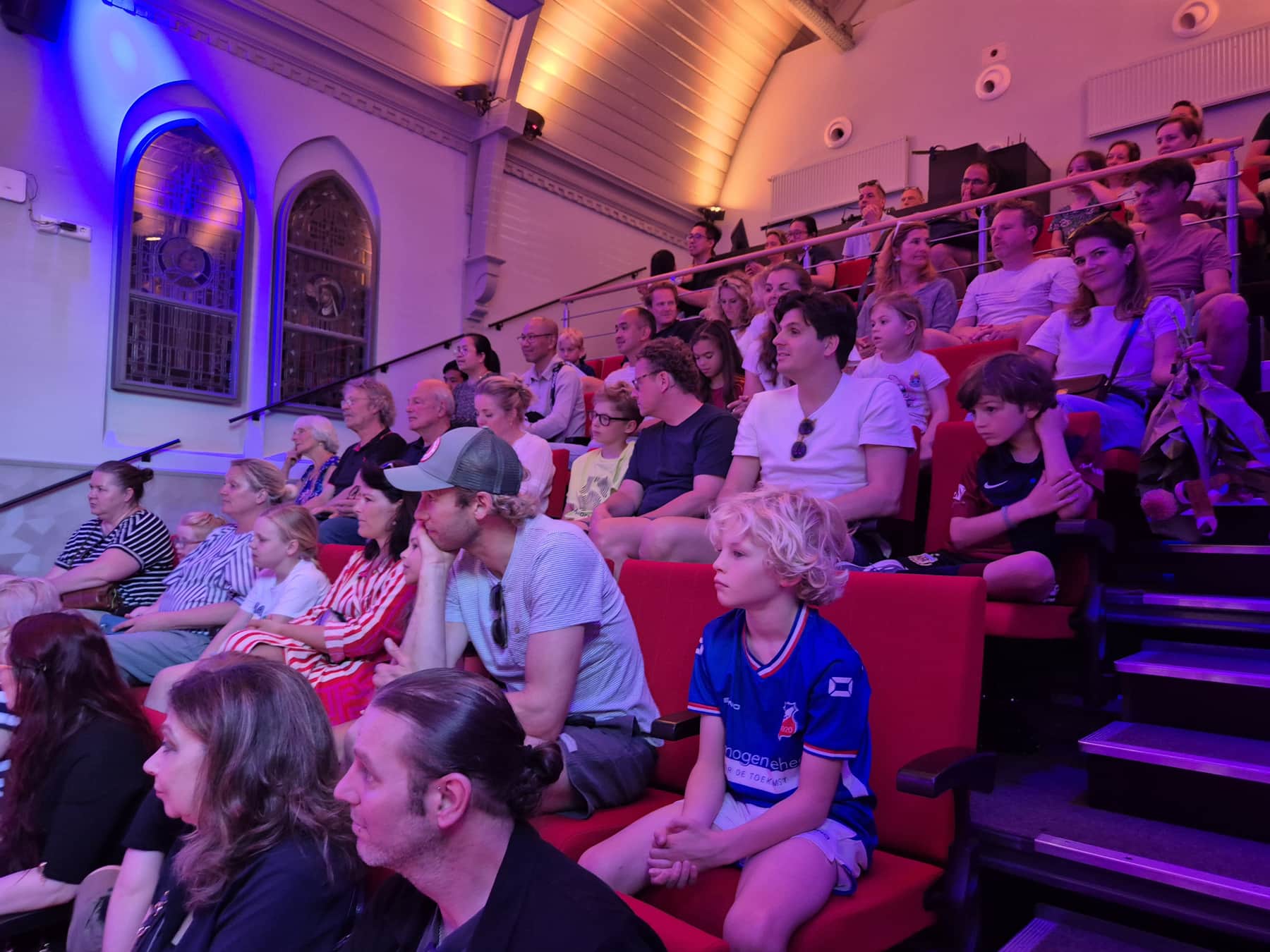 Zomer Muziek en Dans Festival Laren – optreden Popkoor Gooische Muziekschool – Brinkhuis Laren Zomer Muziek en Dans Festival Laren - optreden Popkoor Gooische Muziekschool - Brinkhuis Laren