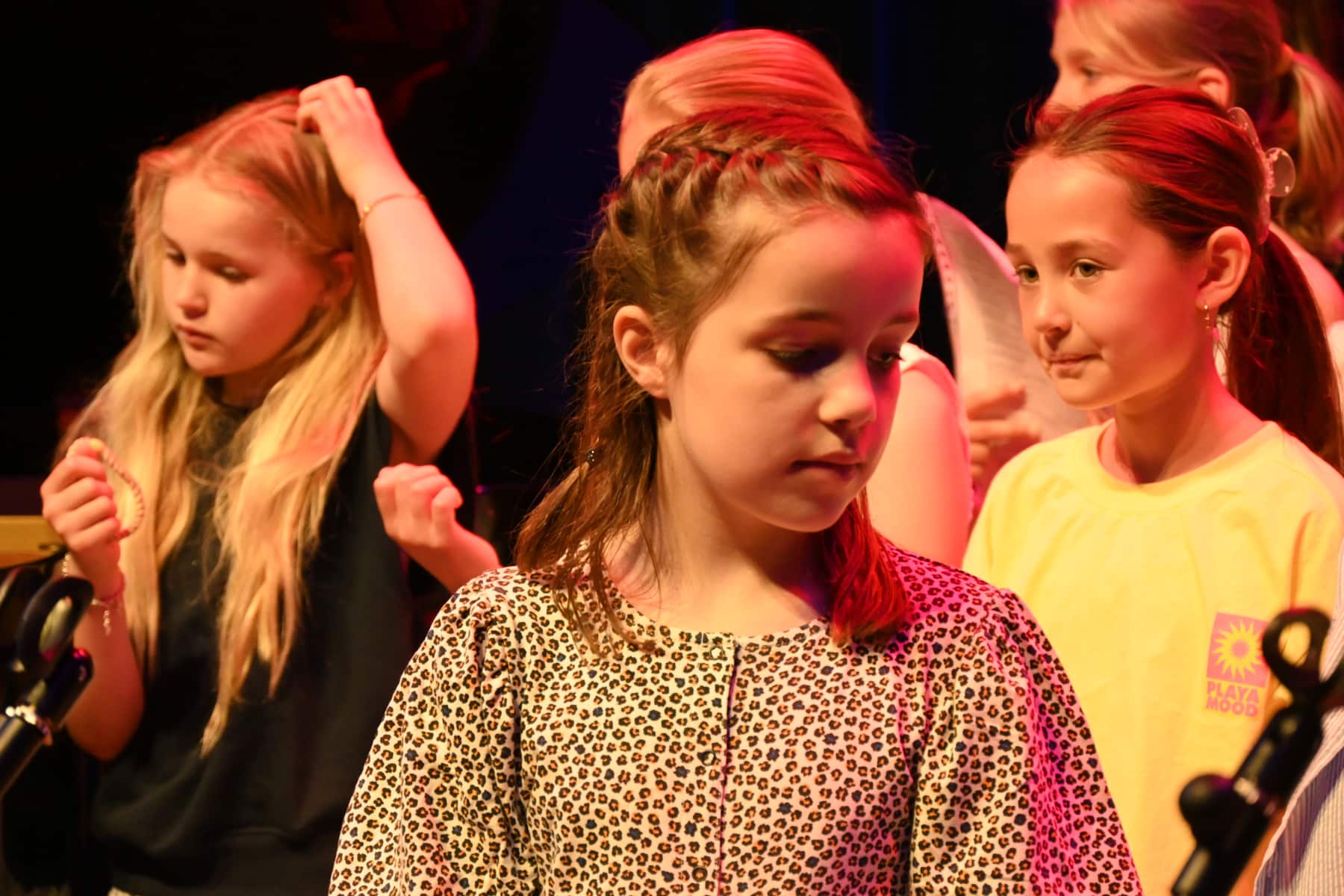 Zomer Muziek en Dans Festival Laren – optreden Popkoor Gooische Muziekschool – Brinkhuis Laren Zomer Muziek en Dans Festival Laren - optreden Popkoor Gooische Muziekschool - Brinkhuis Laren