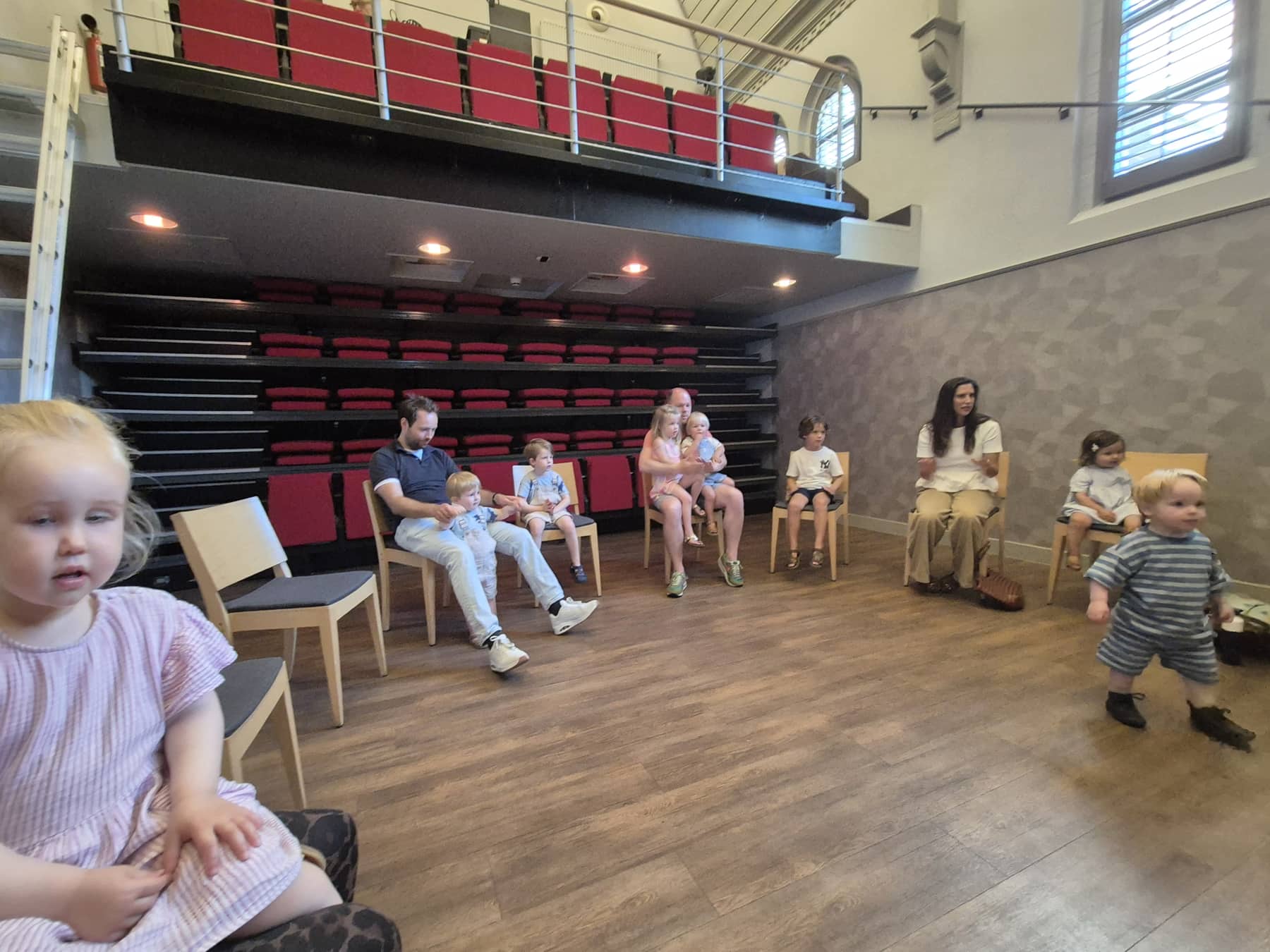 Zomer Muziek en Dans Festival Laren – Sing-in voor kleuters door Gooische Muziekschool Zomer Muziek en Dans Festival Laren - Sing-in voor kleuters door Gooische Muziekschool