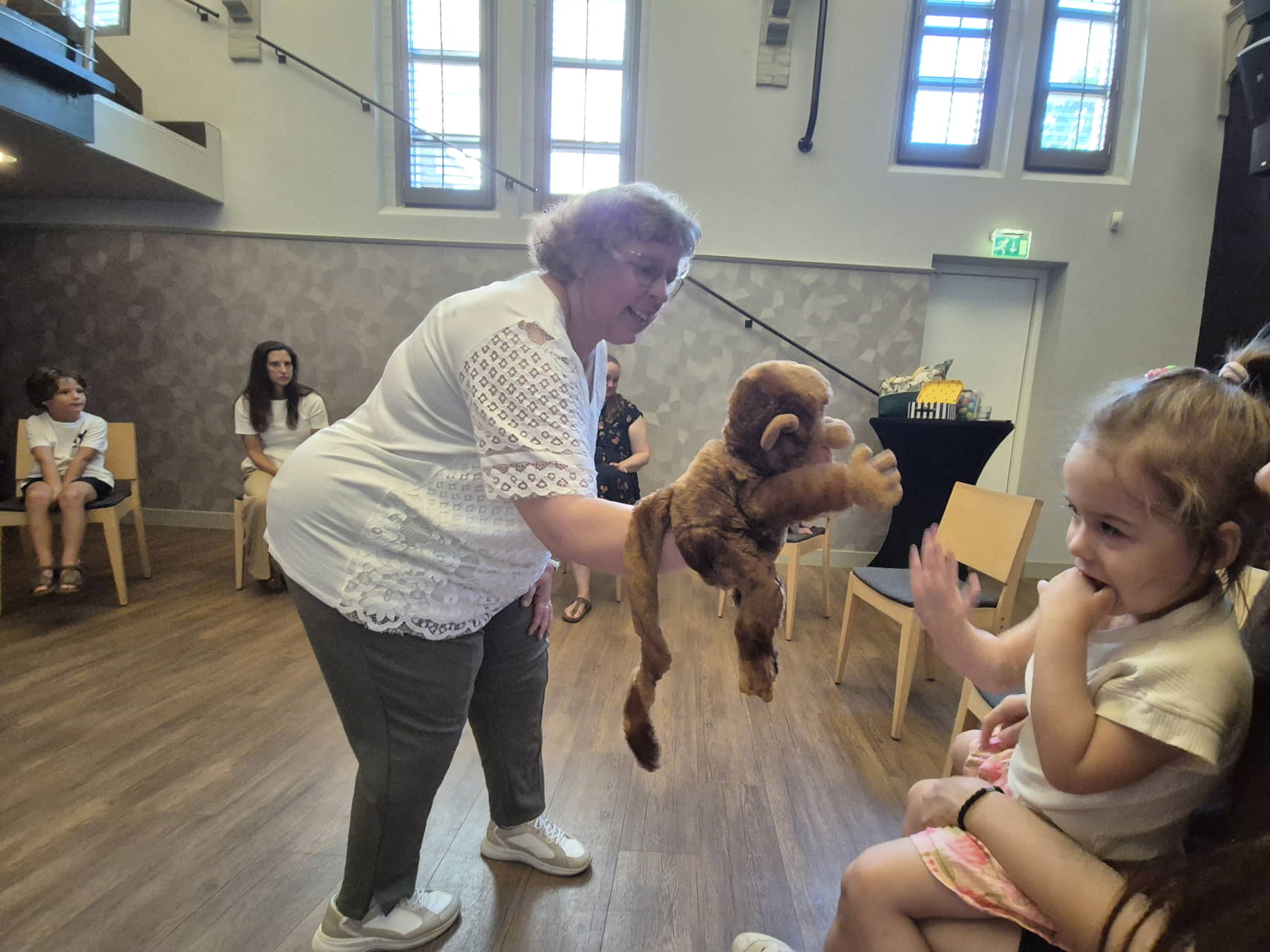 Zomer Muziek en Dans Festival Laren – Sing-in voor kleuters door Gooische Muziekschool Zomer Muziek en Dans Festival Laren - Sing-in voor kleuters door Gooische Muziekschool